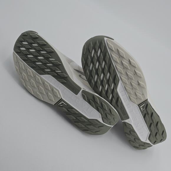 NEW Nike Womens 8 ReactX Pegasus Trail 5 Bone Army Green Running Shoes - Picture 12 of 16